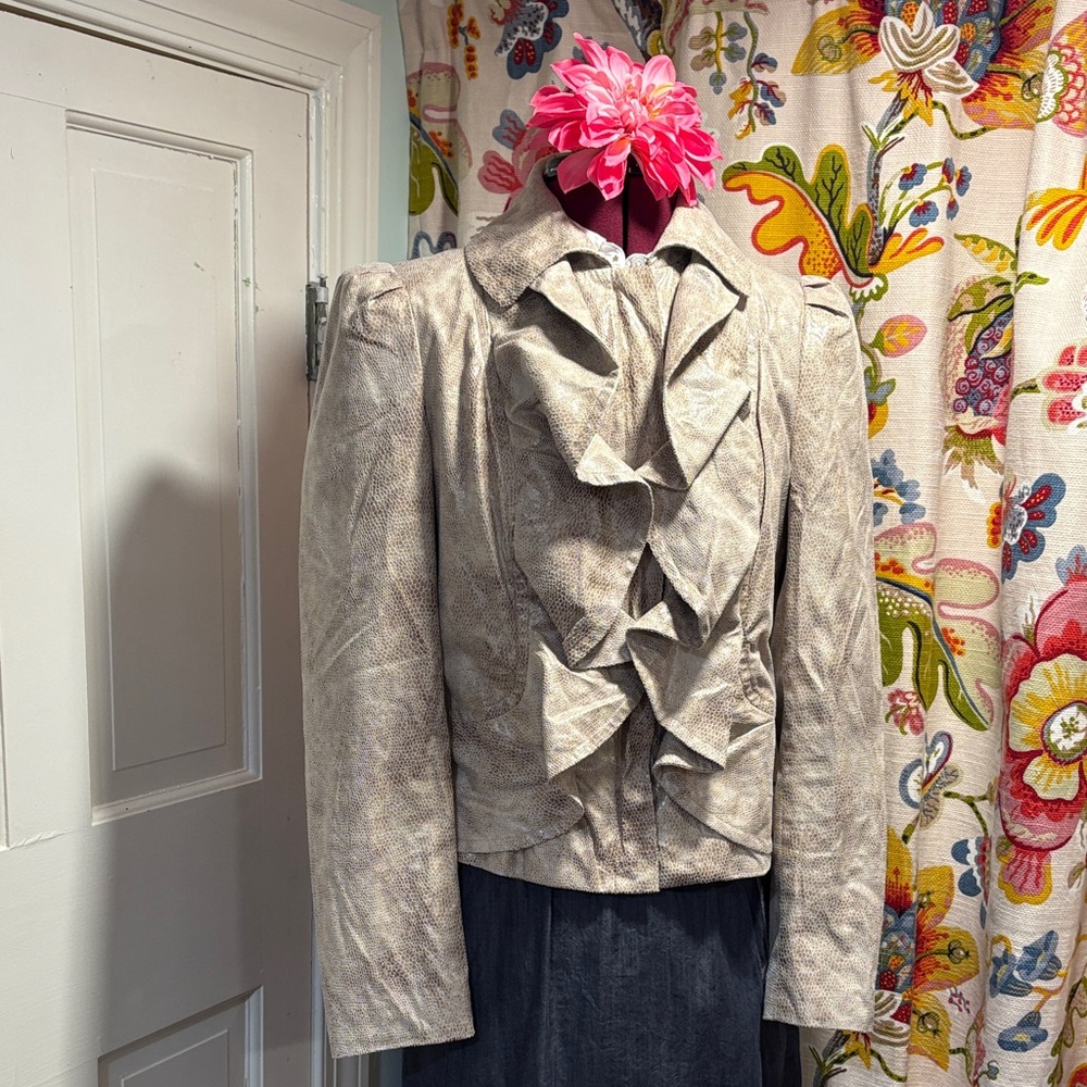 INC International Concepts Cream/Taupe Ruffle Blazer